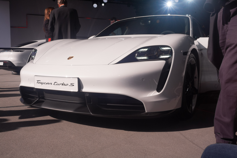 Illustration for article titled The Coolest Design Features On The 2020 Porsche Taycan Turbo S